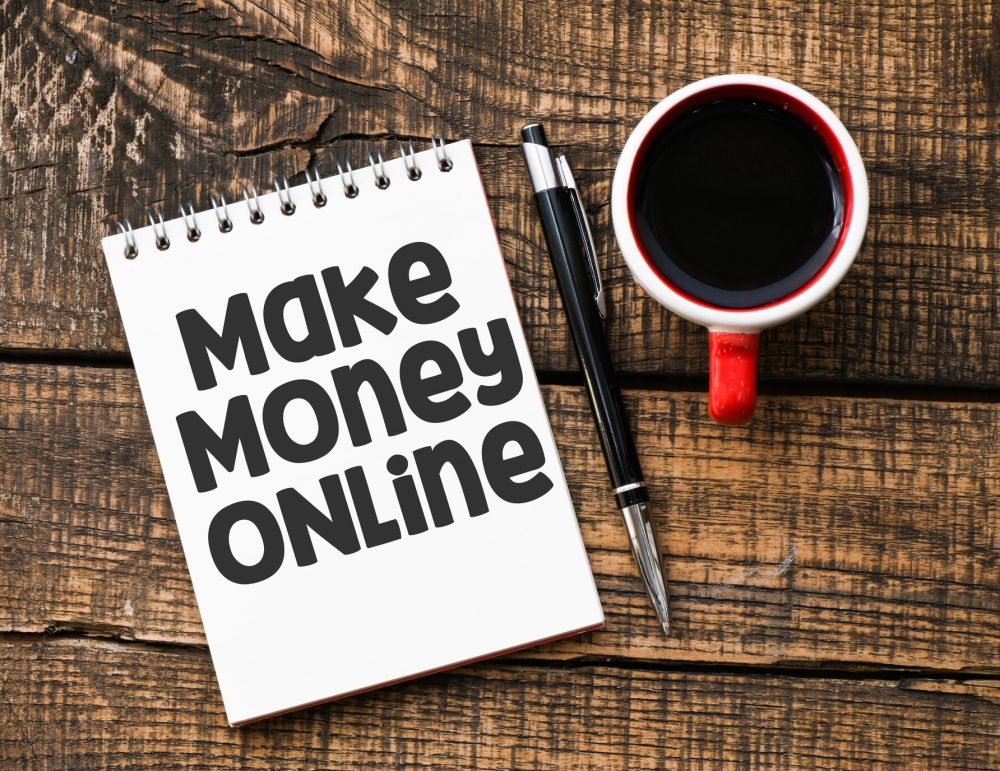 Digital Landlord Making Real Money Online